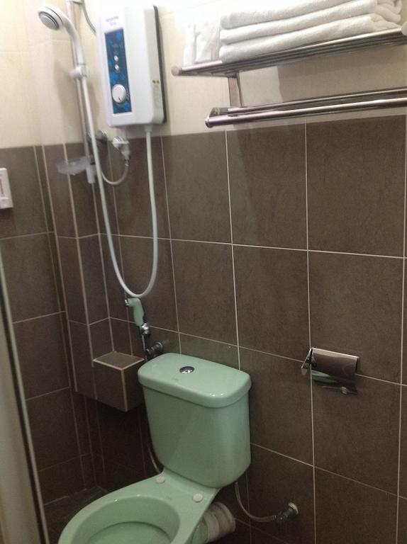 Dg One Stop Budget Hotel Ipoh Quarto foto